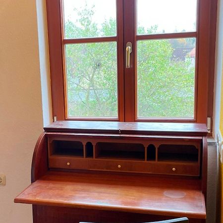 1,5-Zimmer Mit Duschbad, Gartenblick, Kuehlschrank Heroldsberg Eksteriør billede